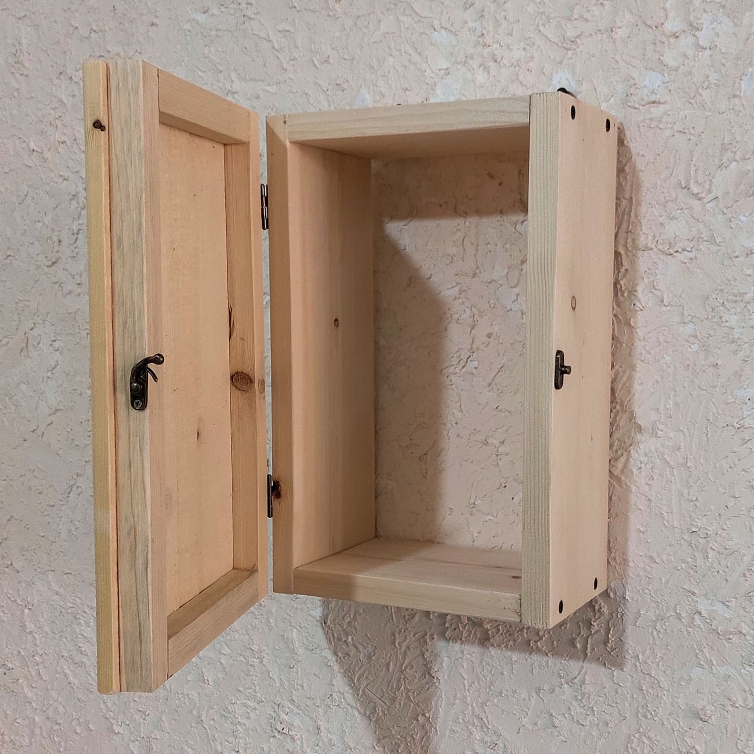کاور لوله گاز و جاکلیدی چوبی طرح دهکده رویایی کد 53632L — تصویر ۲