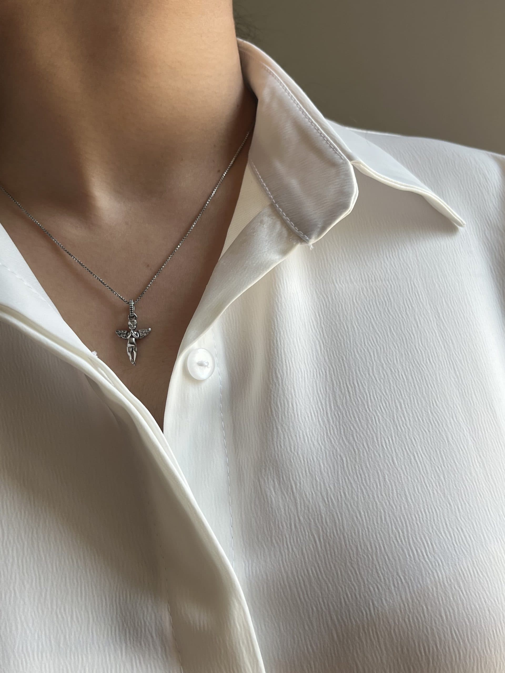 شومیز ساتن زارا سفید کد502 — تصویر ۲