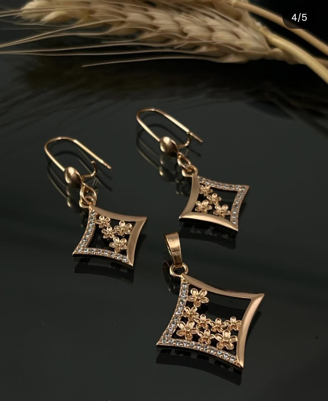 نیم ست لوزی طلایی گل و نگین ژوپینگ