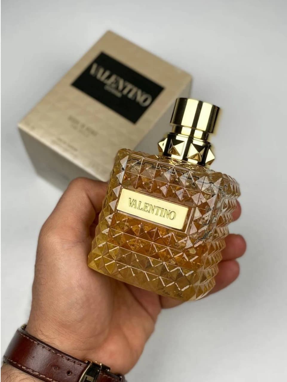 عطر والنتینو گلد | Valentino Donna Gold