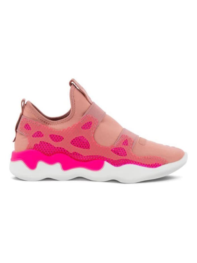 کتونی مدلECCO ELO W Slip-On TEX