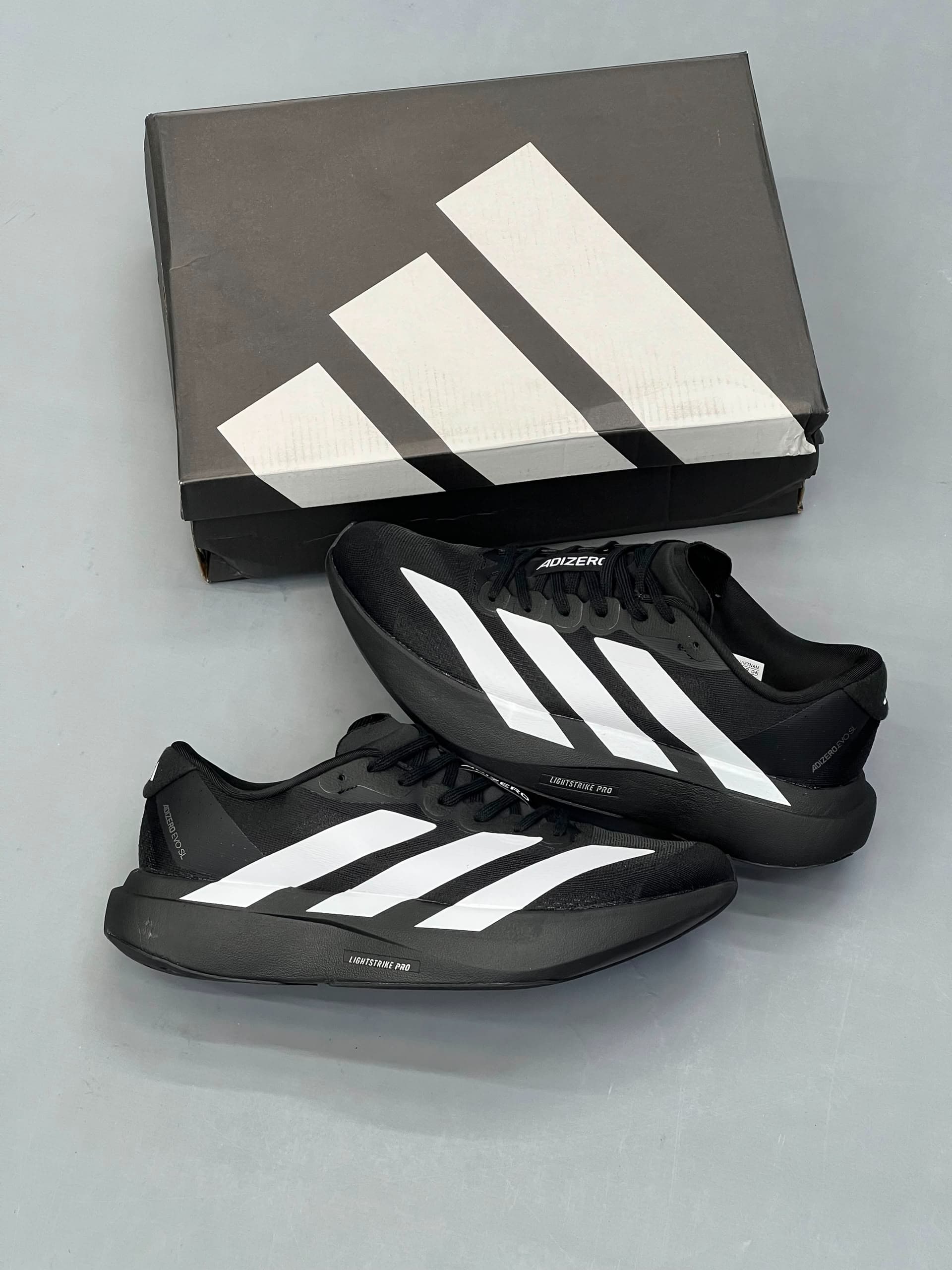 کتونی آدیداس آدیزرو مردانه مشکی سفید | adidas Adizero