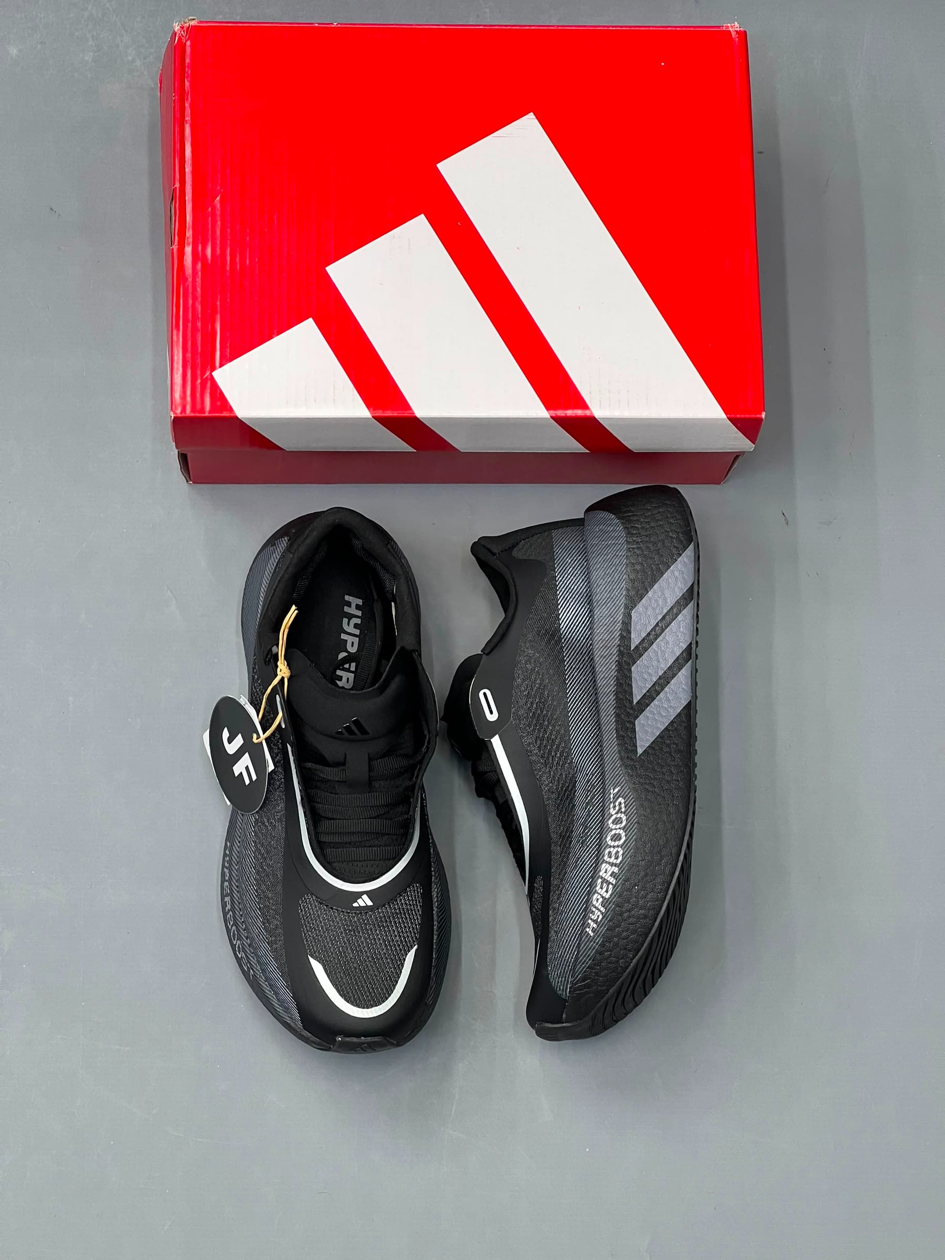 کتونی آدیداس هایپر بوست مشکی زنانه و مردانه | adidas Hyperboost — تصویر ۳
