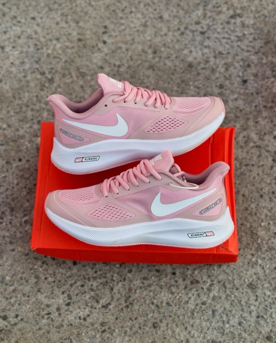کتونی نایک گاید رانینیگ زنانه صورتی | Nike Guide Running