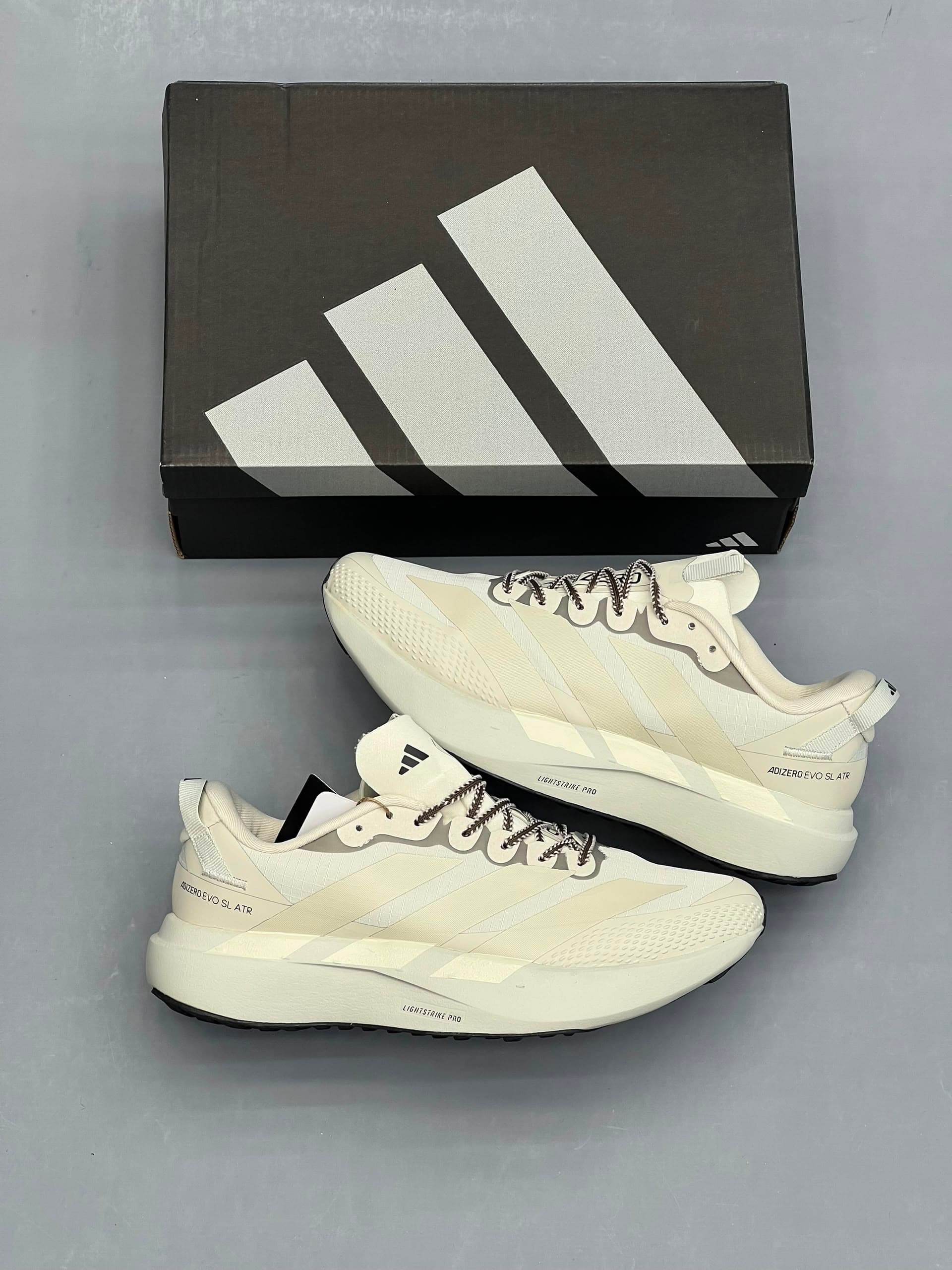 کتونی مردانه آدیداس آدیزیرو رنگ کرم | Adidas Adizero ATR