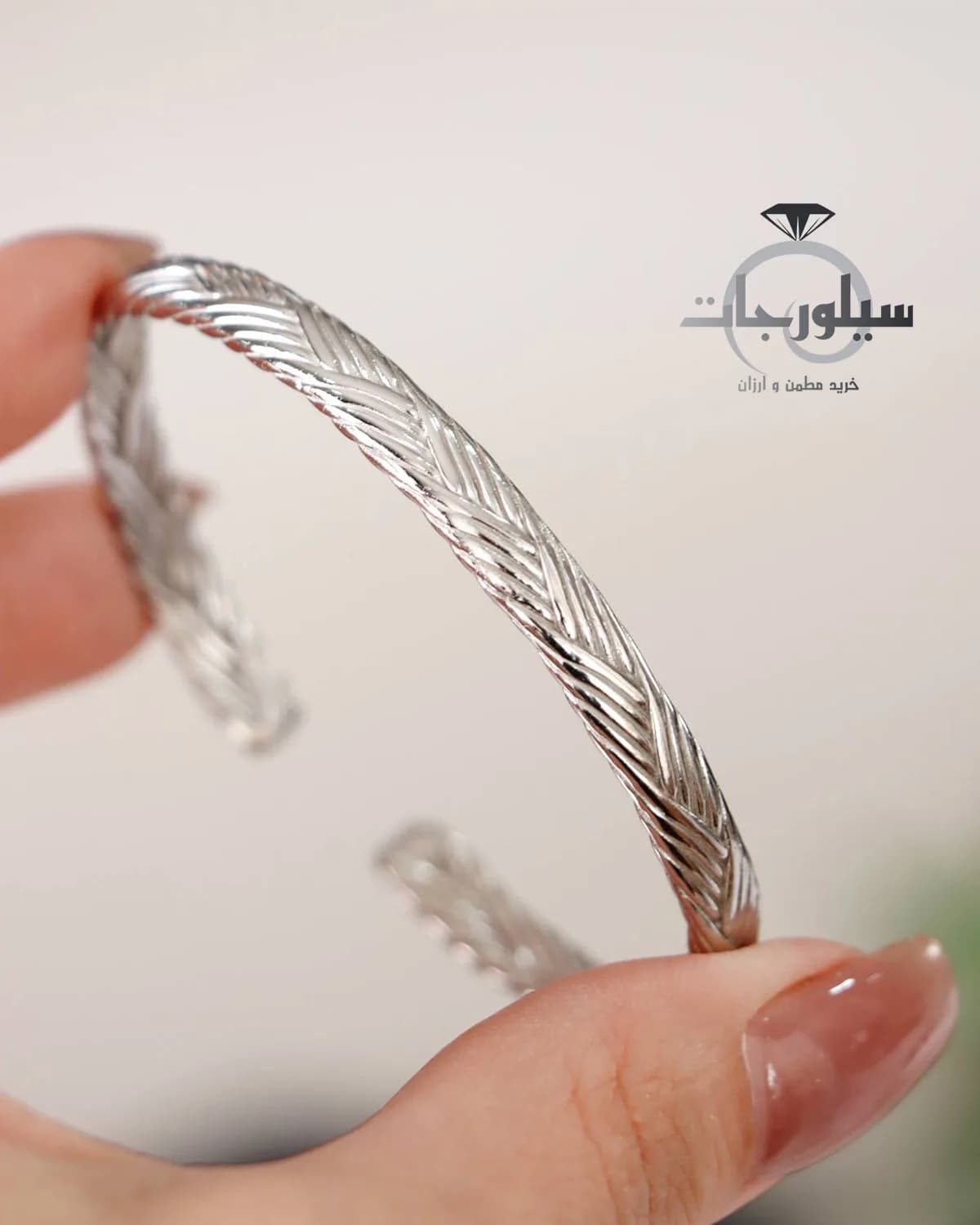 دستبند النگویی نقره زنانه کد BR01030
