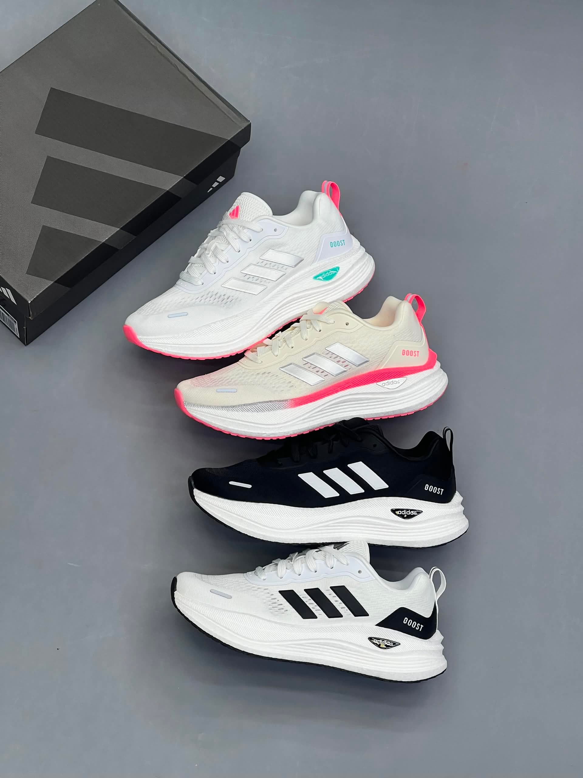 کفش آدیداس اولترا بوست زنانه Adidas Ultraboost | کتونی رانینگ و اسپرت