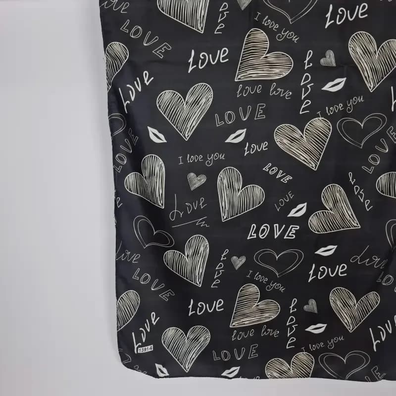 شال نخی درجه یک دور دوخت قواره 60*160 مشکی