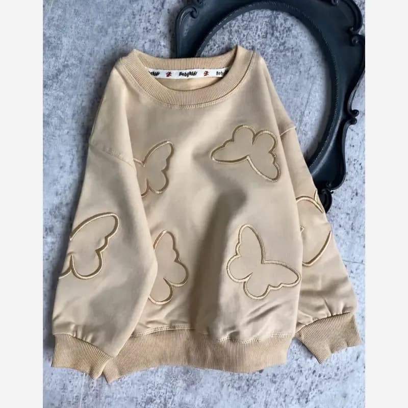 بلوز دورس دخترانه طرح پروانه گلدوزی شده سایز 40 تا 50 — تصویر ۳