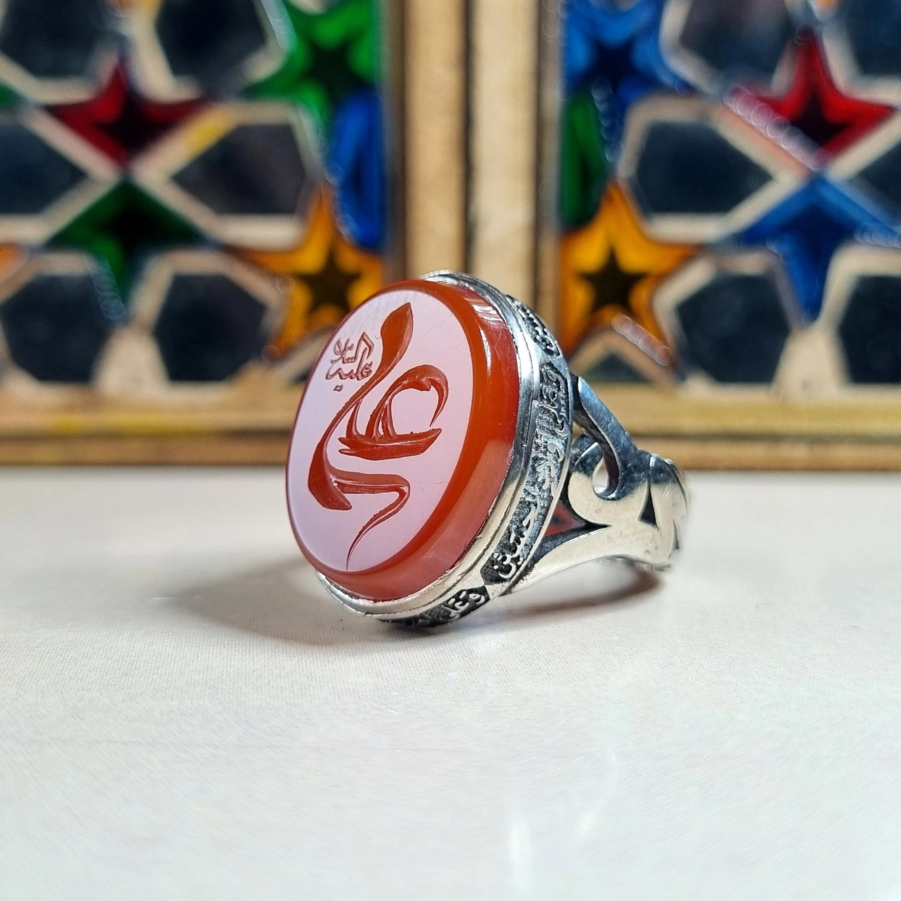 انگشتر مردانه نقره روس با نگین عقیق سرخ و حکاکی نام علی (ع) — تصویر ۷
