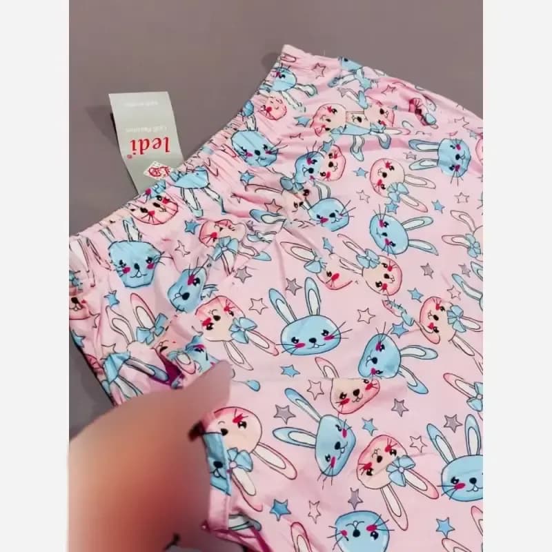 شلوار راحتی زنانه قواره بزرگ طرح فانتزی جنس پنبه گیاهی نرم و لطیف جیب دار و مچ دار سایز 38 تا 50 — تصویر ۲
