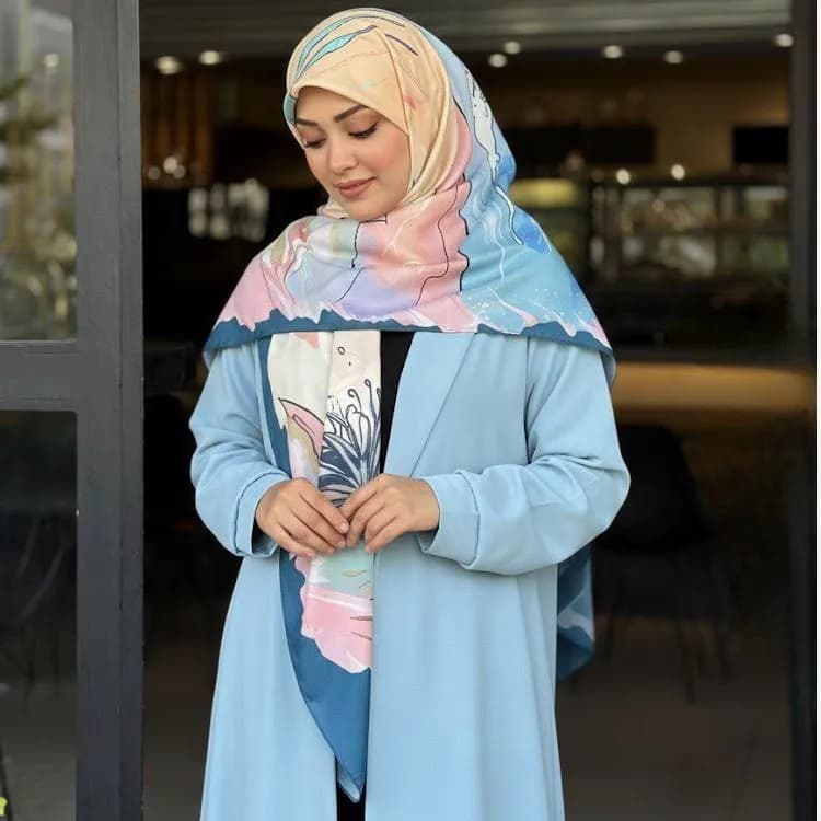 روسری نخ کاستوم طرح مرجان سایز 140 آبی صورتی — تصویر ۷