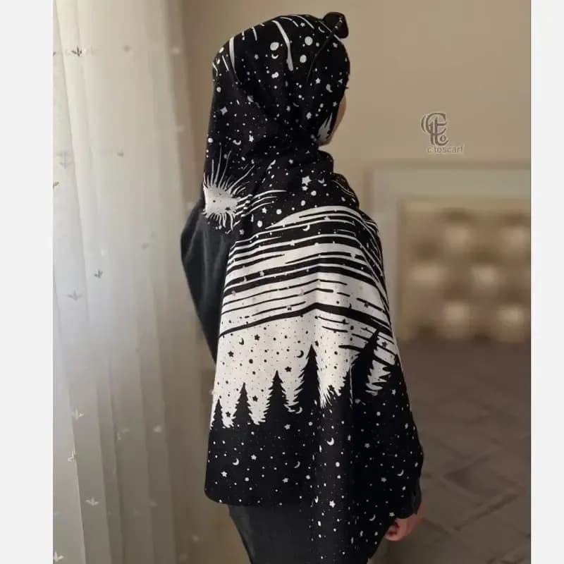 شال نخ کاستوم طرح ماهلین لب ریش ابعاد 2 در 70 — تصویر ۲