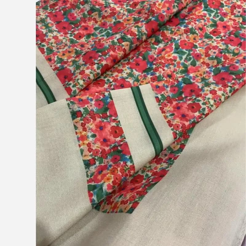 روسری نخ کاستوم طرح گلی سایز 140 — تصویر ۳