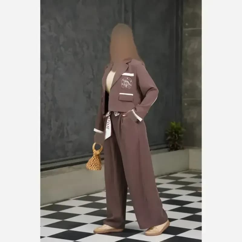 كت مزوني اسبي و شلوار و كمربند — تصویر ۲