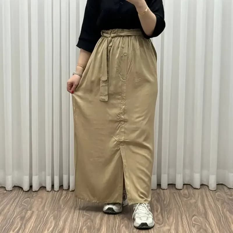 دامن نخی جلو دکمه چاک دار فری سایز تا 48 قد 105 سانتی متر زنانه چهارفصل شیک راحت — تصویر ۴
