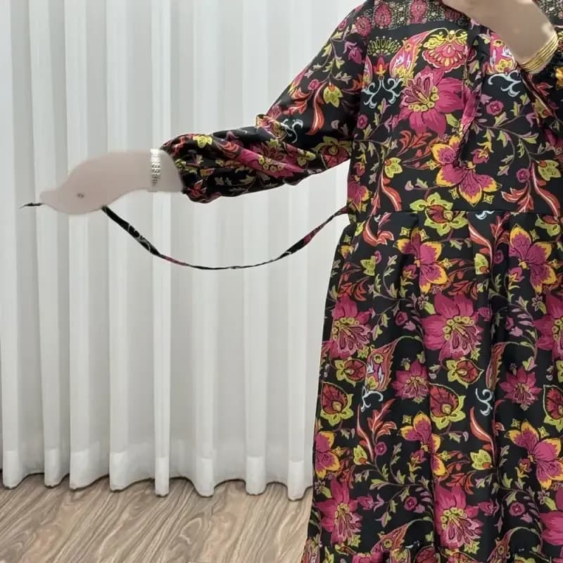 پیراهن فلور بوگاتی حاشیه دار نخی فری سایز تا 50 بنددار چهارفصل زنانه شیک — تصویر ۷