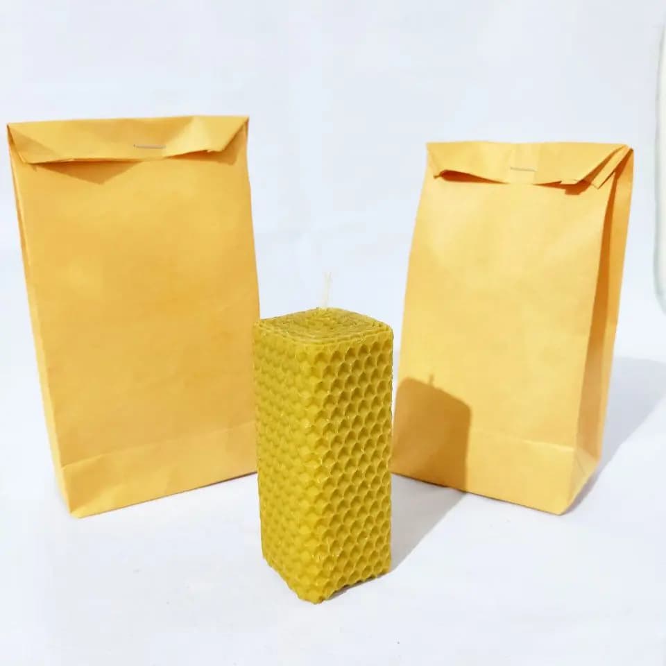 شمع موم عسل مربعی | Beeswax Square Candle | — تصویر ۲