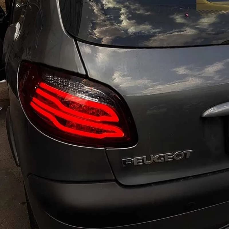 خطر عقب پژو 206 طرح S500 — تصویر ۲