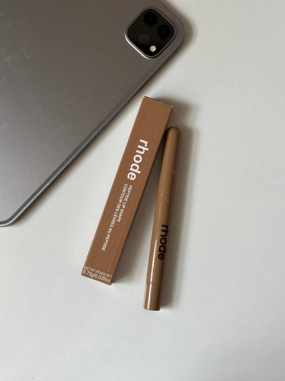 مداد لب رود Rhode Peptide Lip Shape