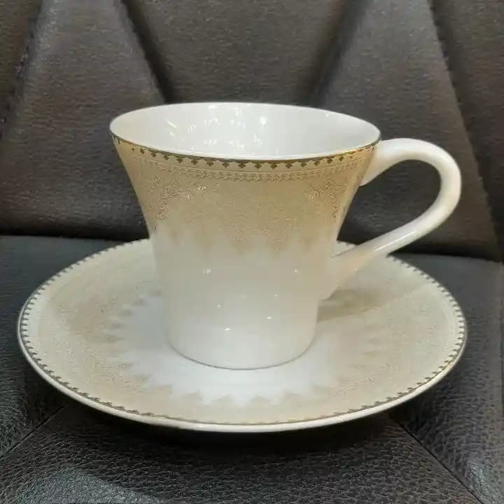 سرویس ۱۲ پارچه چایخوری طرح برمودا