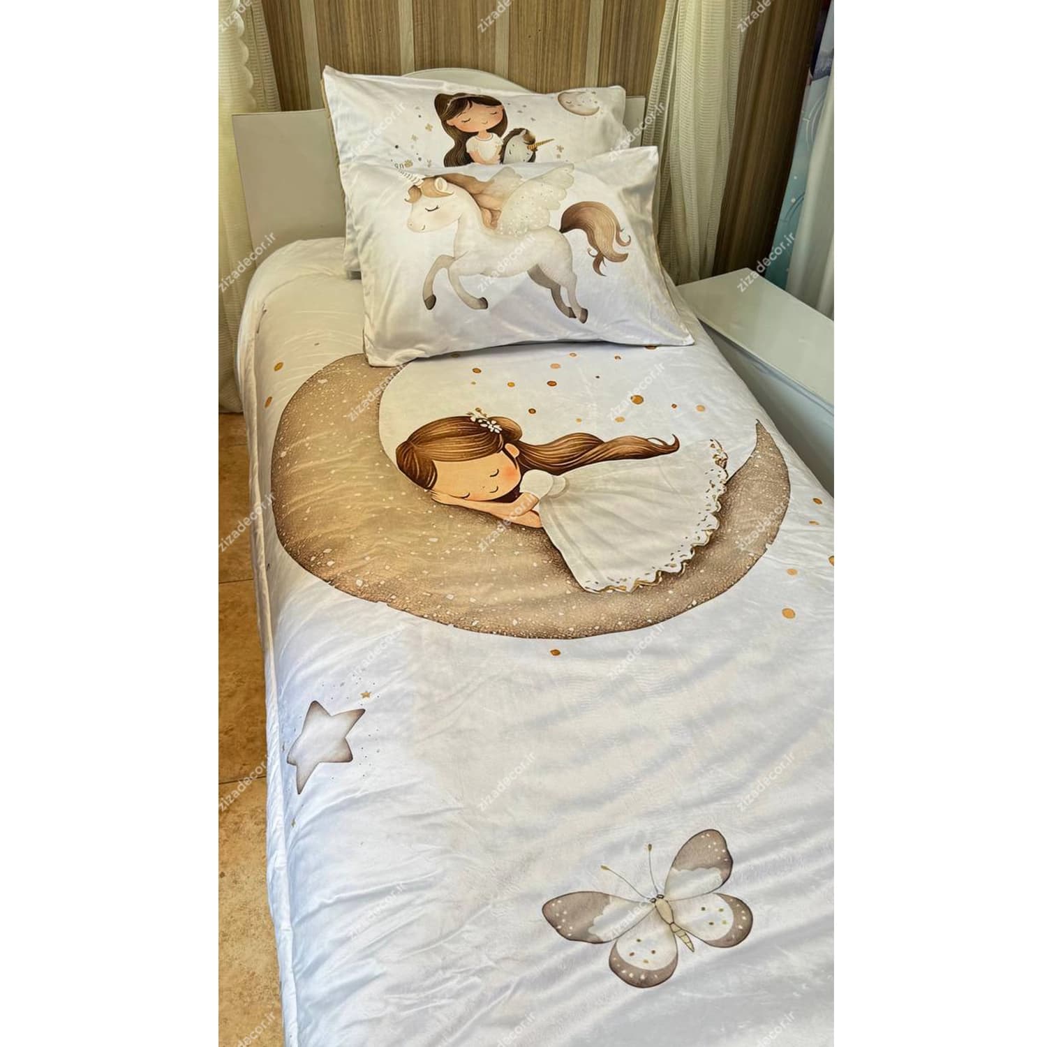 ست روتختی دخترانه طرح دختر روی ماه — تصویر ۲