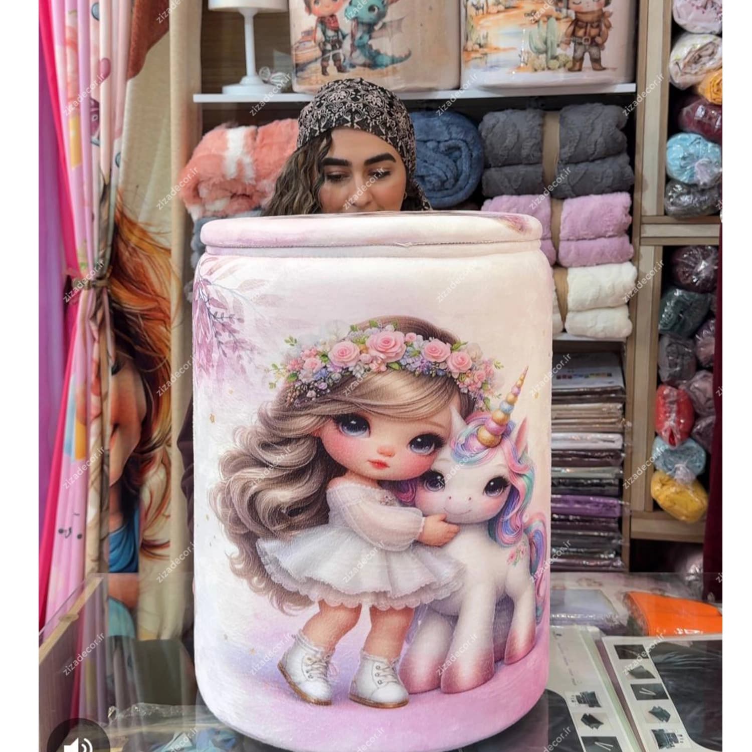 سبد نظم دهنده اتاق کودک دخترانه طرح پرنسس و یونیکورن 2 — تصویر ۳