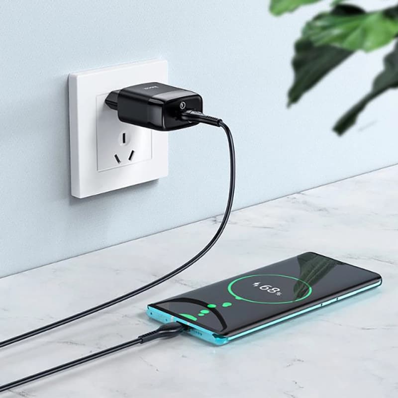 شارژر دیواری هوکو مدل C72Q تایپ سی — تصویر ۴