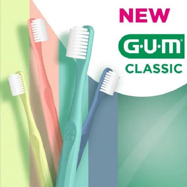 مسواک جی یو ام مدل Classic 411 NEW با برس نرم — تصویر ۴