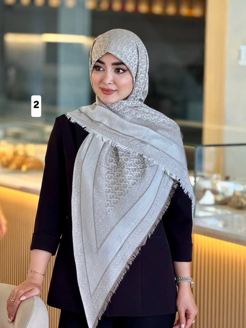 روسری کشمیر سه گوش دیور کد 1100 — تصویر ۳