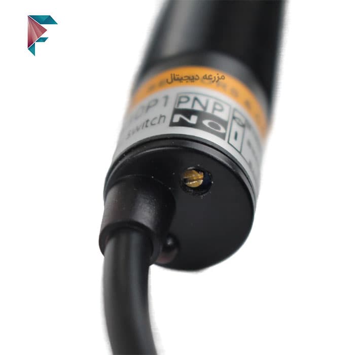 سنسور نوری یک طرفه | فاصله 30 سانتیمتر |E3F-DS30P1| قطر 18 | سه سیم PNP — تصویر ۳
