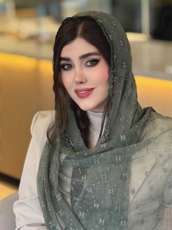 شال حریر سنگشور طرح شنل کد ۹۷۶ — تصویر ۶