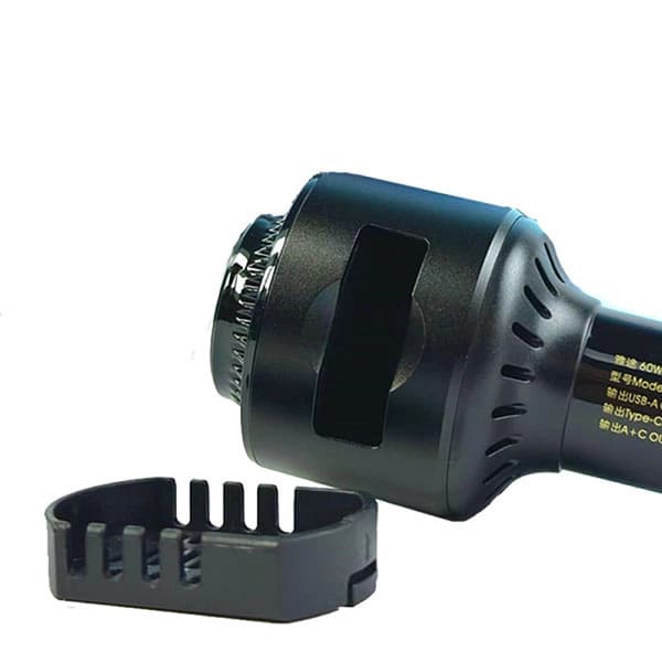 شارژر فندکی و خوشبو کننده خودرو 30 وات بیوا مدل CC-013 — تصویر ۴