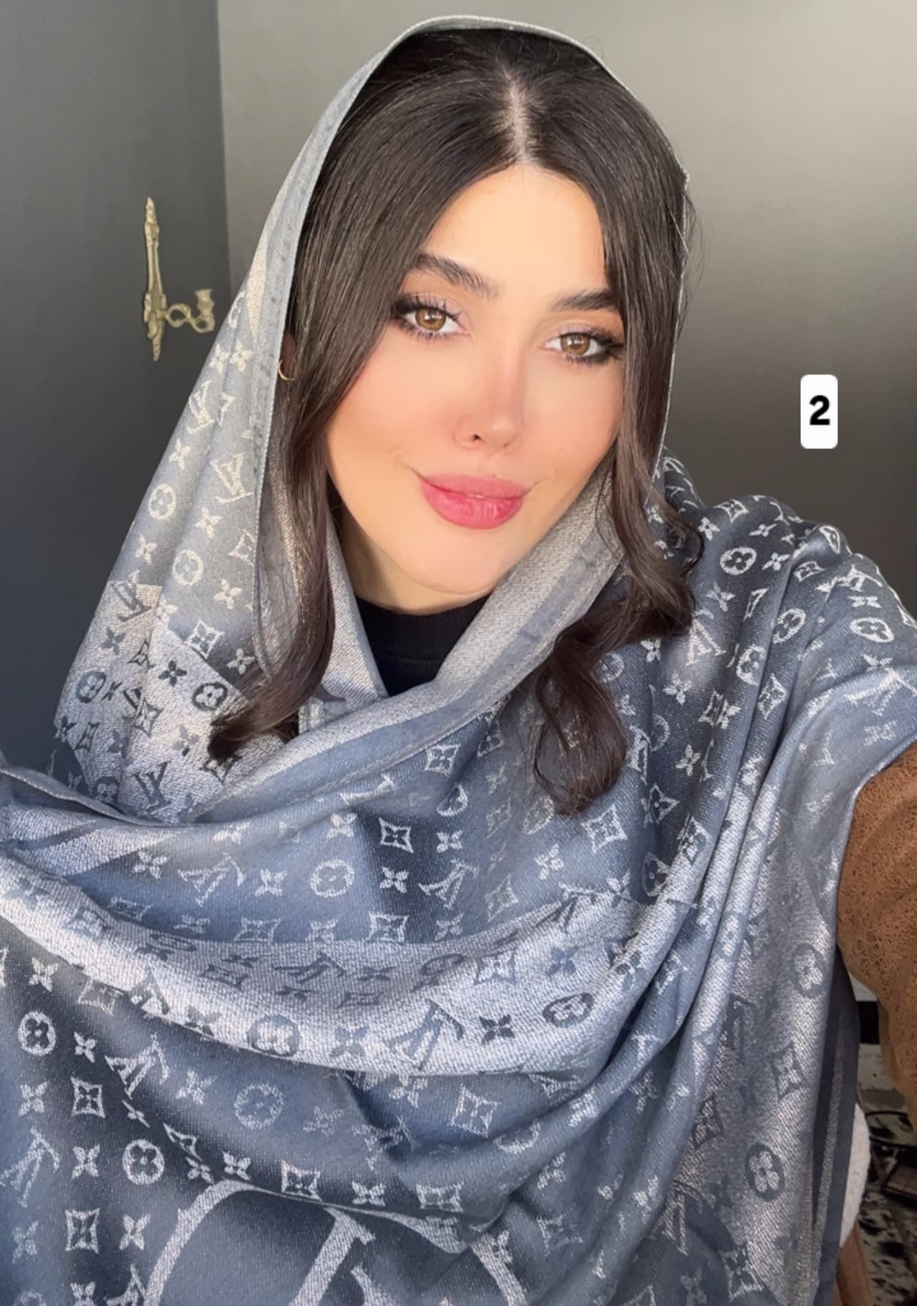 شال کشمیر لمه دار طرح ال وی کد ۵۵۸ — تصویر ۲