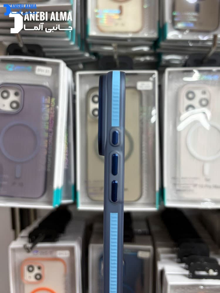 قاب هاردکیس مناسب گوشی موبایل اپل iPhone 15 — تصویر ۴