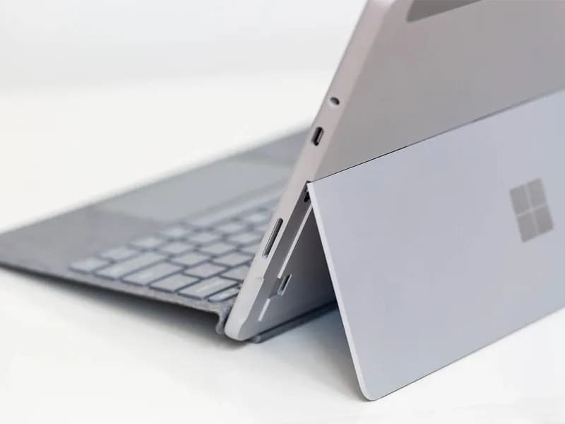 لپ تاپ استوک Surface Go 2-Pentium 4425Y-8GB-128GB — تصویر ۵