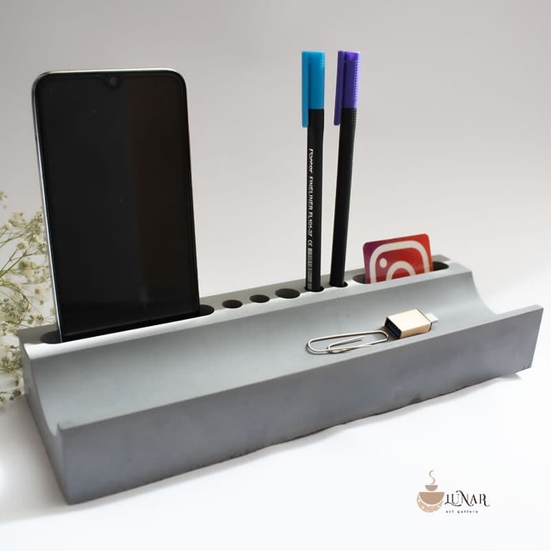 نظم دهنده و هلدر رومیزی بتنی