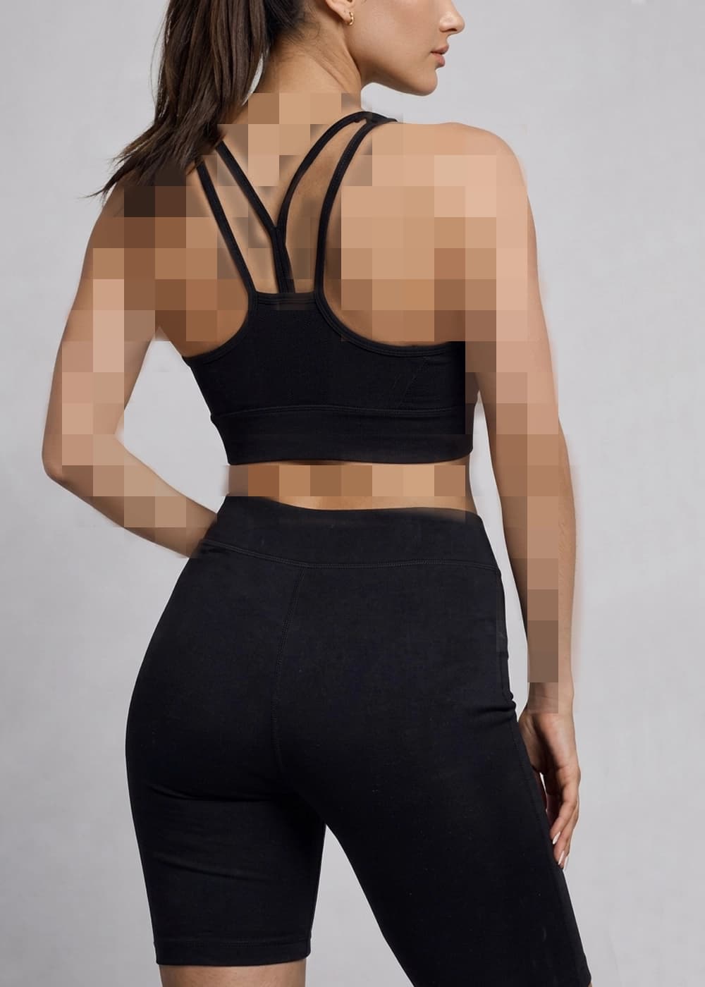 ست نیم تنه و شلوارک ورزشی زنانه مدل wcs069 — تصویر ۲