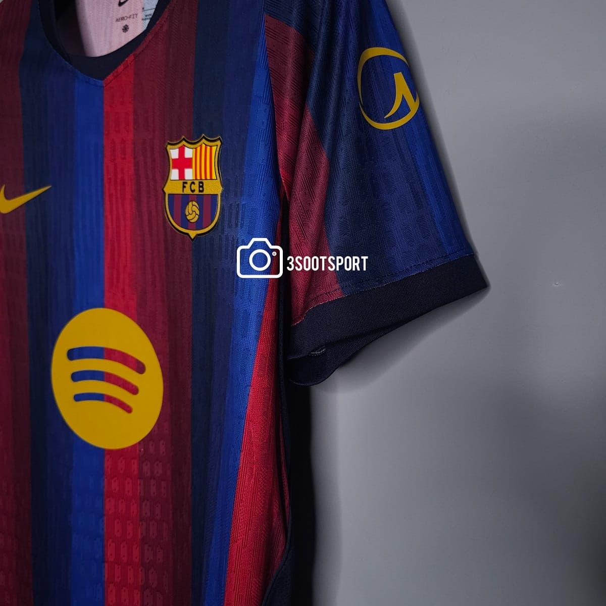 لباس اول بارسلونا 2027 پلیری – پیراهن تک — تصویر ۵