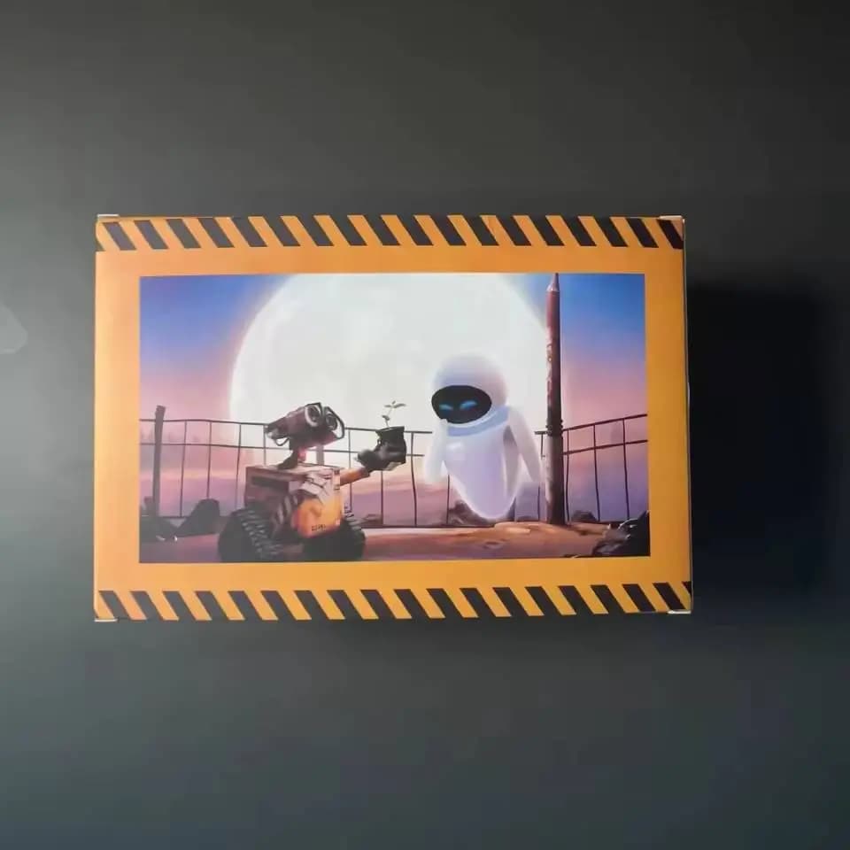 فیگور اورجینال والی و ایوا | Wall E and Eve — تصویر ۴