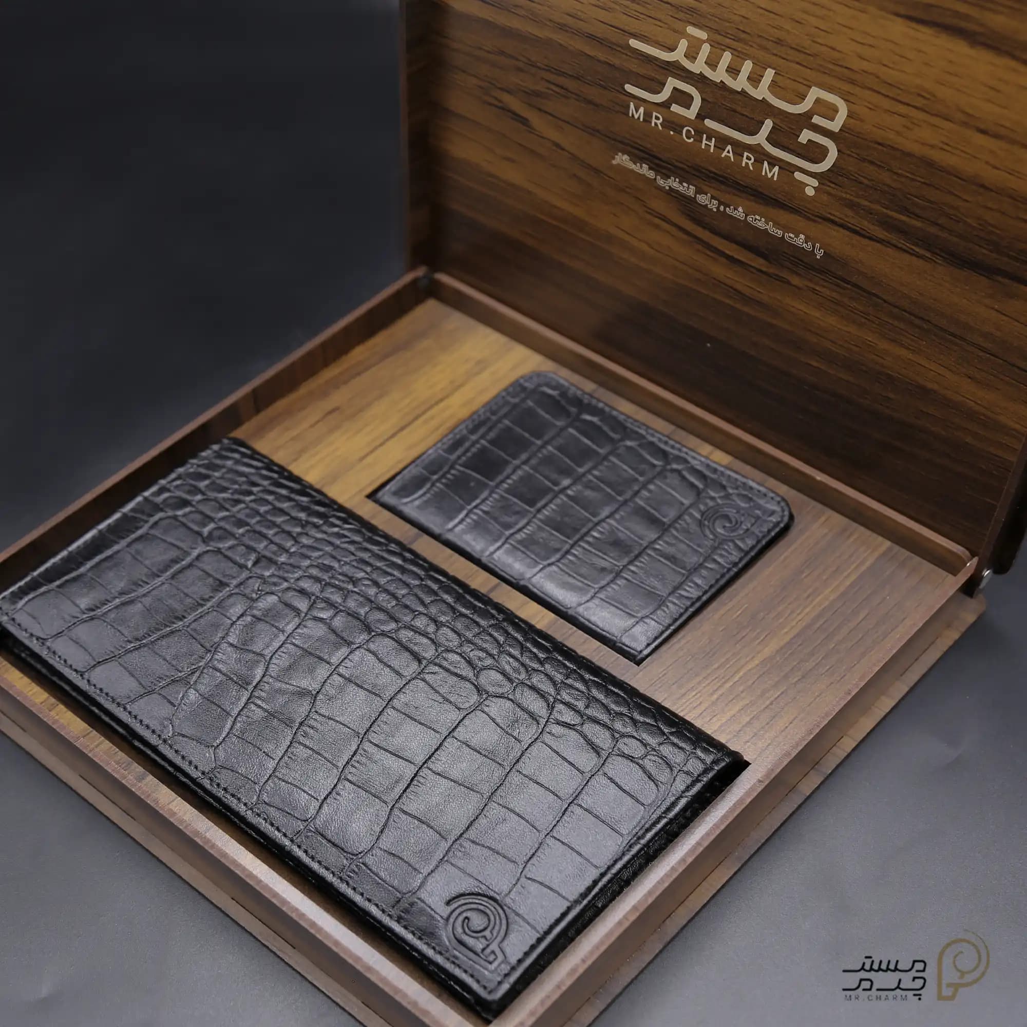 ست هدیه چرم مردانه کیف پول و جاکارتی mrc1318-17 — تصویر ۲