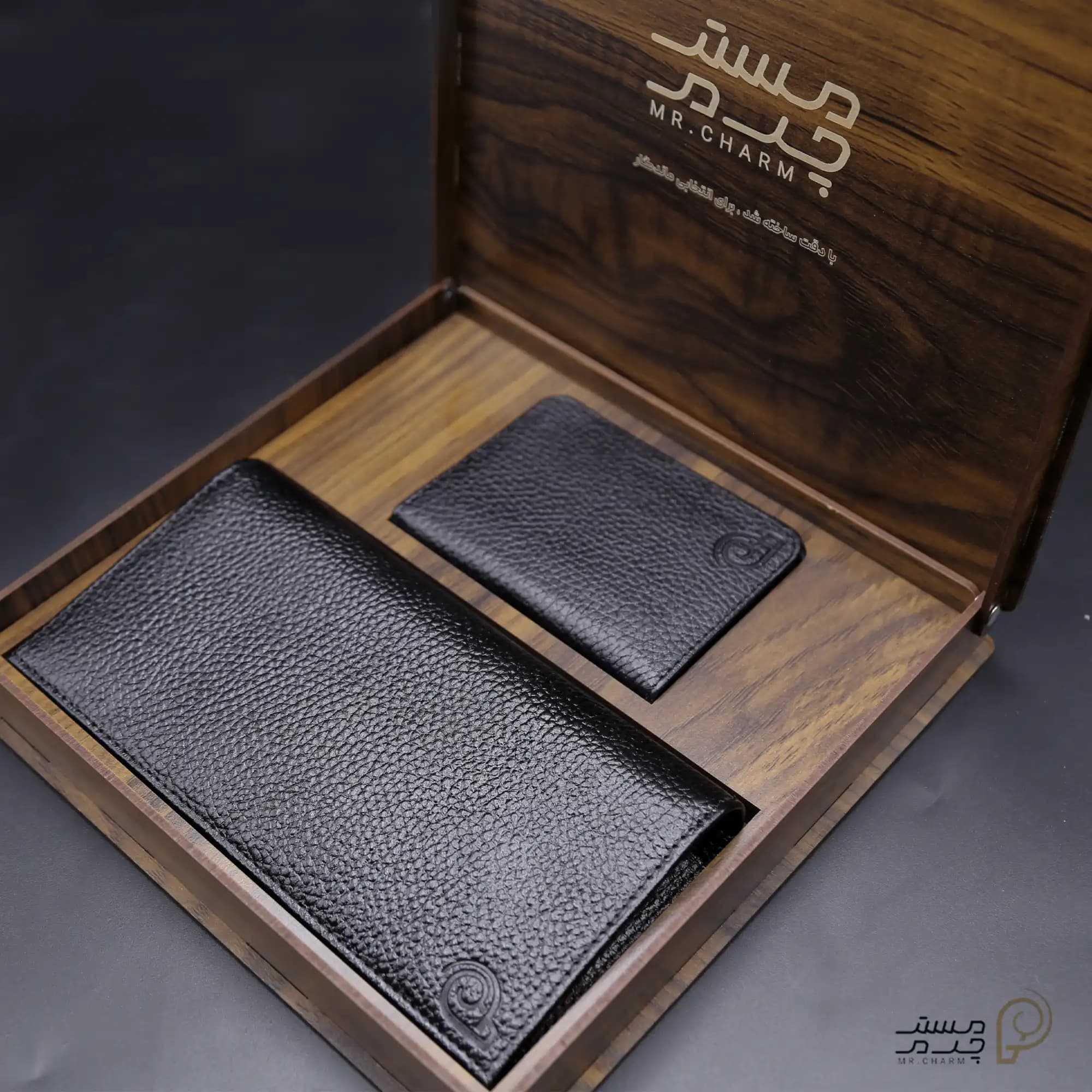 ست هدیه چرم مردانه کیف پول و جاکارتی mrc1318-17