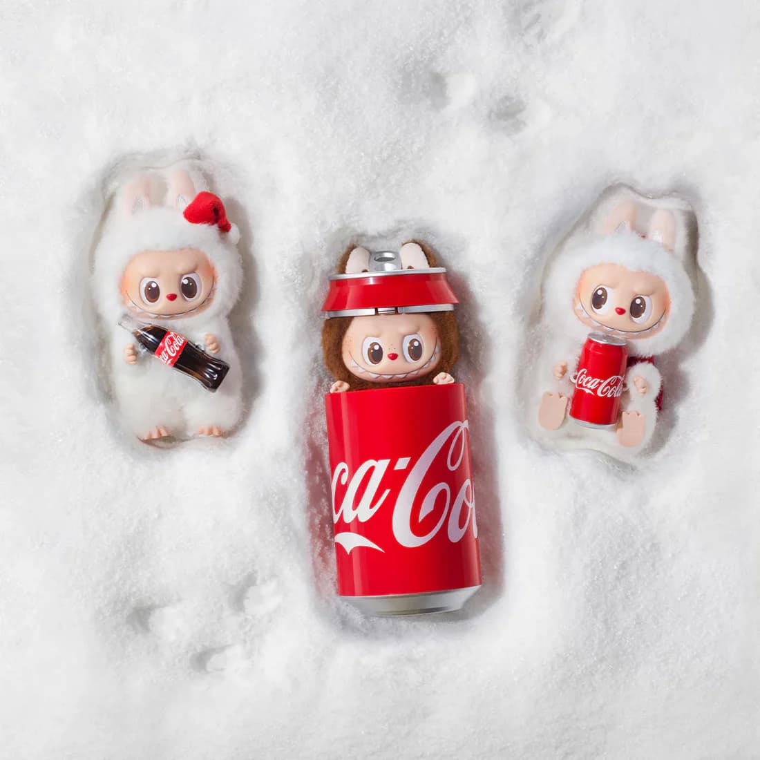 عروسک سوپرایزی لابوبو سری کوکاکولا Pop Mart Labubu The Monsters Coca Cola Series — تصویر ۲