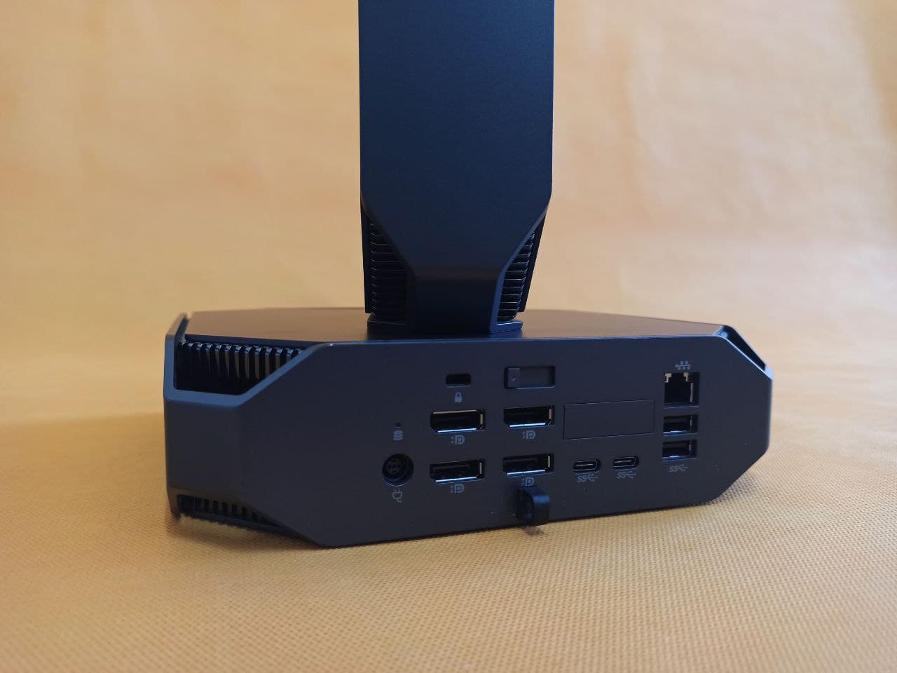 مینی کی ورک استیشن HP Z2 mini G3 — تصویر ۵