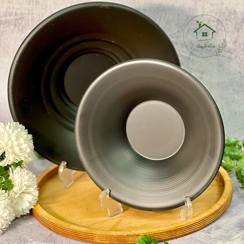پاستا و سالاد خوری گرد فلزی