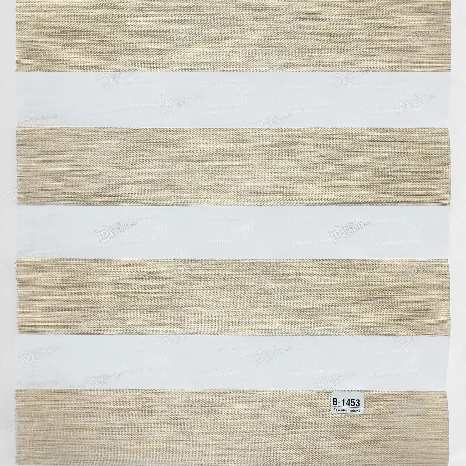 پرده زبرا ساده طرح چوب کرم کد TB1453 — تصویر ۲