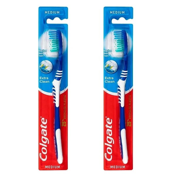 مسواک گلگیت مدل Extra Clean با برس متوسط مناسب برای انواع دندان‌ها بسته 2 عددی