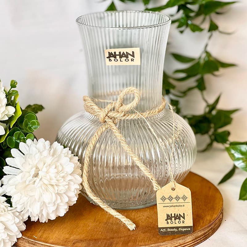 گلدان شیشه ای ساده