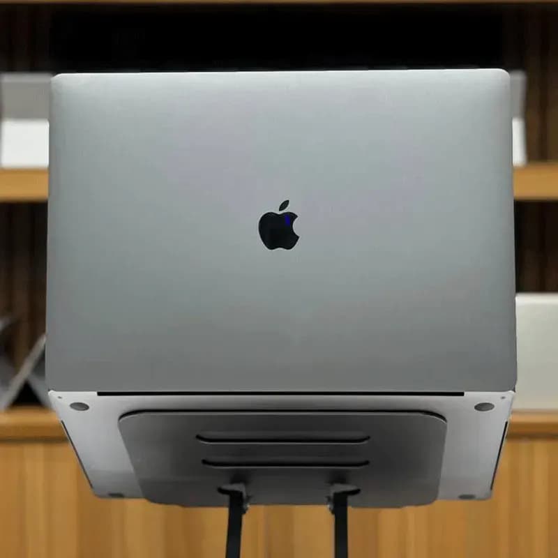 لپ تاپ استوک اپل مدل (i9-1TB-32GB) MacBook Pro 2019 — تصویر ۶