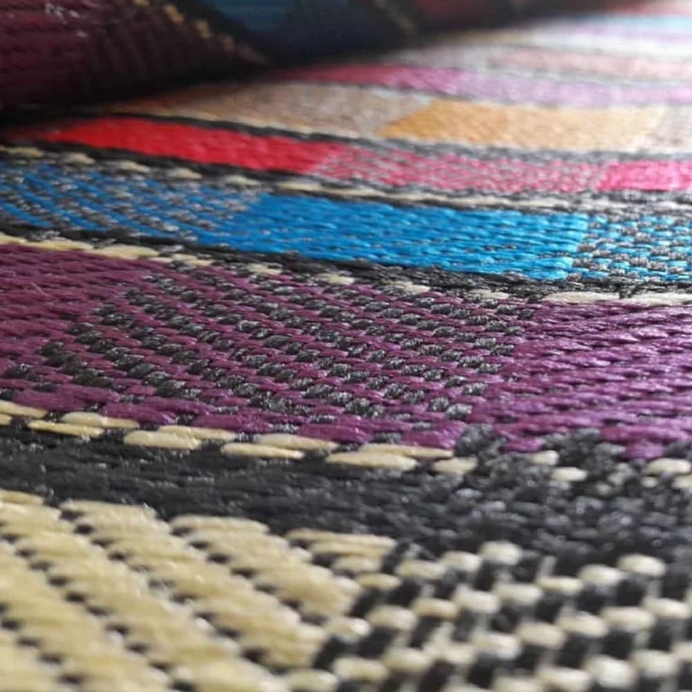 بقچه لباس زیپدار جاجیم سایز چهار (50×50×85) — تصویر ۳